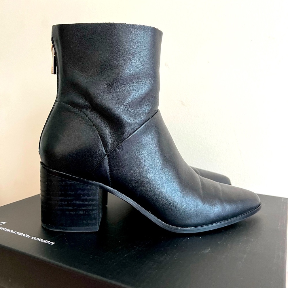I.N.C. Women's Jacoba Bootie Black Size 8